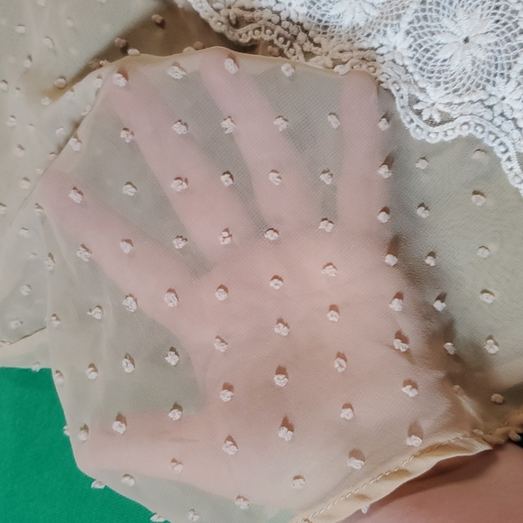 Lush detail women's crochet see through blouse size small? - Picture 6 of 13